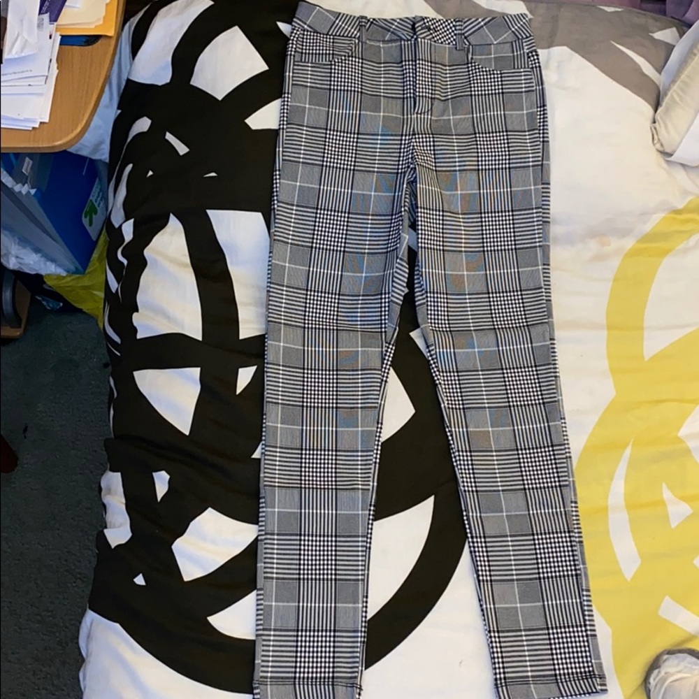 Plaid Skinny Pants